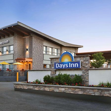 Days Inn By Wyndham Montreal East מראה חיצוני תמונה